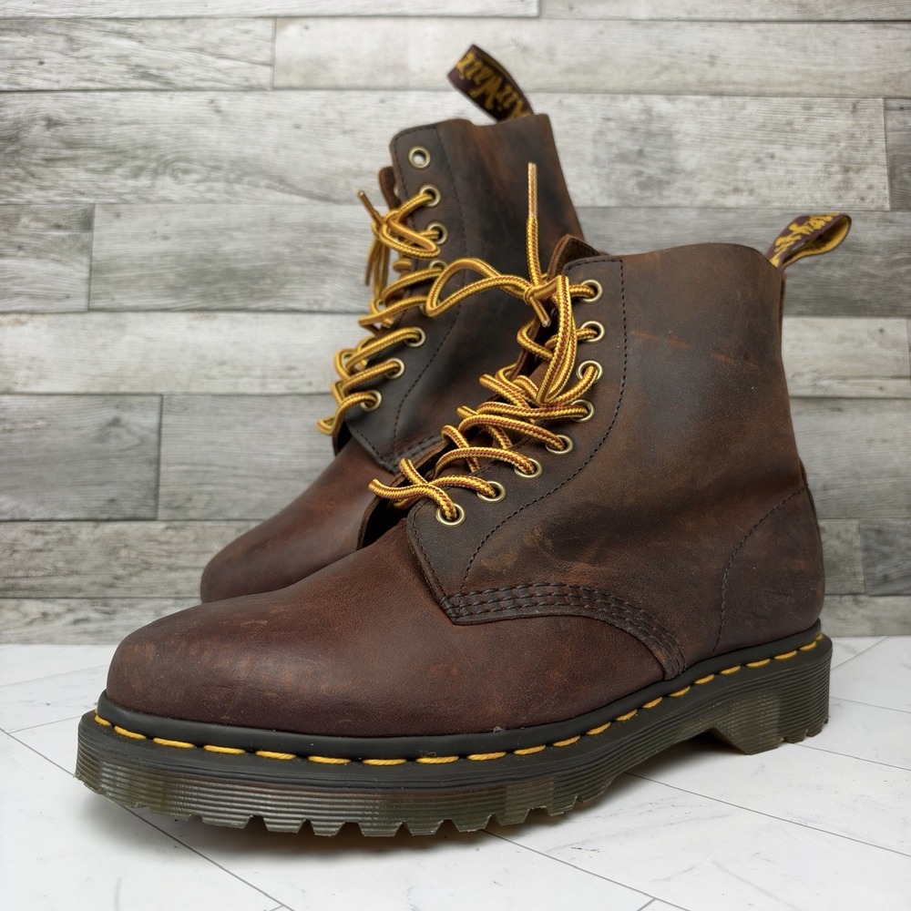 Dr. Martens 1460 Pascal - Mens 7 Womens 8 - Waxed Full Grain Leather Chestnut